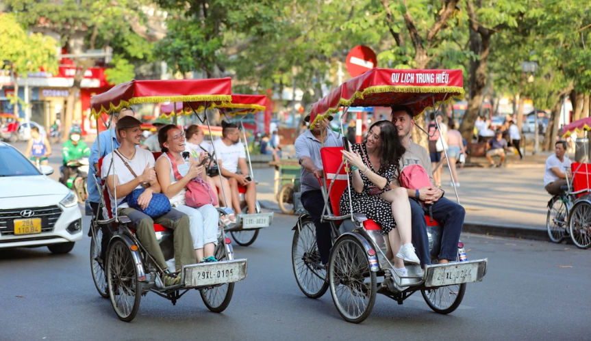 Du lịch Việt Nam đoạt nhiều giải thưởng của Tổ chức Giải thưởng Du lịch Thế giới năm 2023. Trong số đó, lần thứ 4 Việt Nam được vinh danh là Điểm đến Di sản hàng đầu thế giới; lần thứ 5 được bình chọn là Điểm đến du lịch hàng đầu Châu Á.