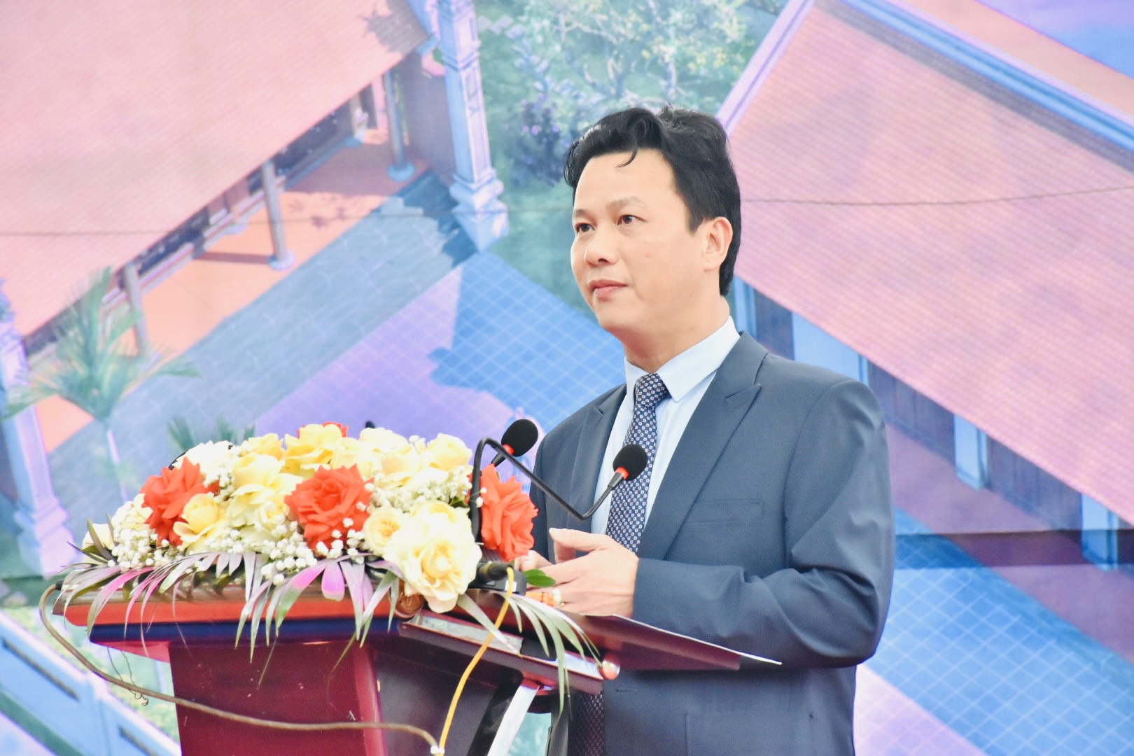 Bộ trưởng Bộ TN&MT Đặng Quốc Khánh phát biểu tại chương trình.