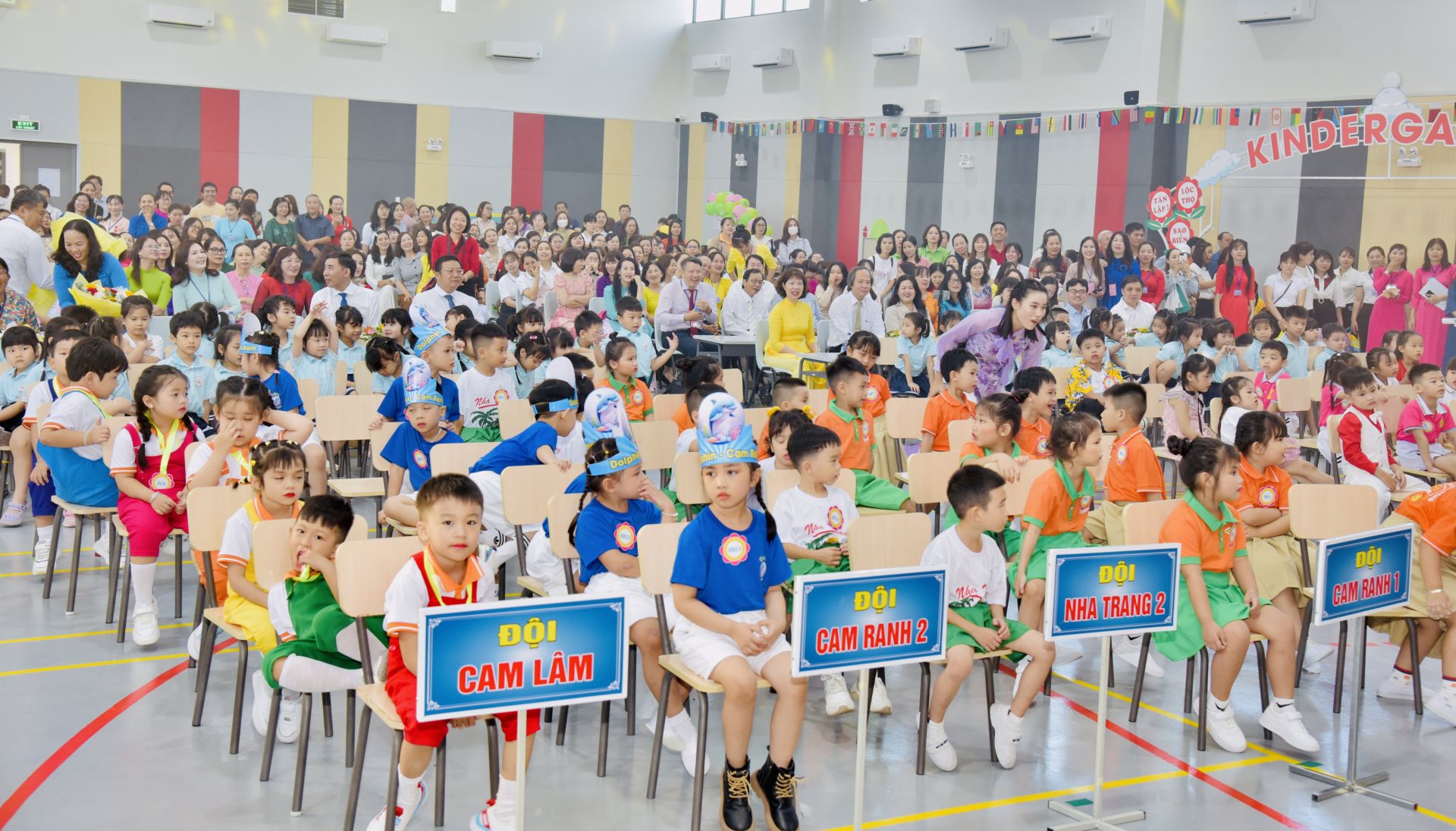 Quang cảnh ngày hội tiếng Anh dành cho trẻ mầm non tỉnh Khánh Hòa.