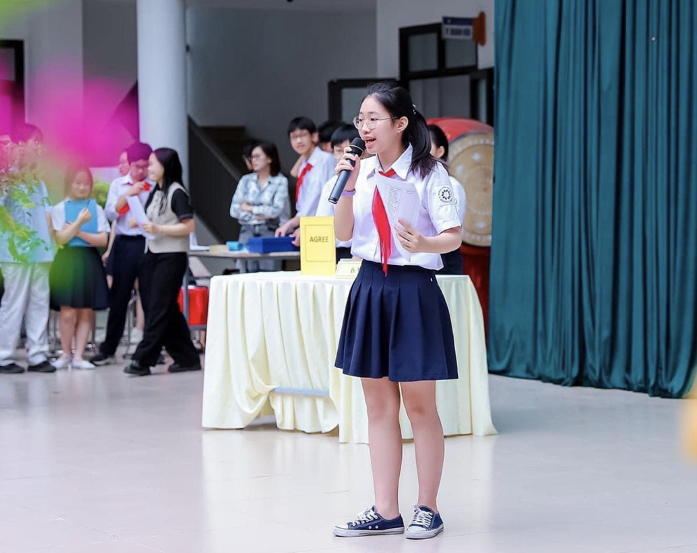 Hà Phương giành giải nhất cuộc thi tranh biện ở trường năm 2022.