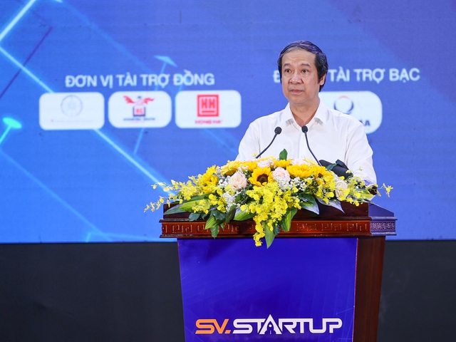 Bộ trưởng Bộ Giáo dục và Đào tạo Nguyễn Kim Sơn chia sẻ tại Ngày hội