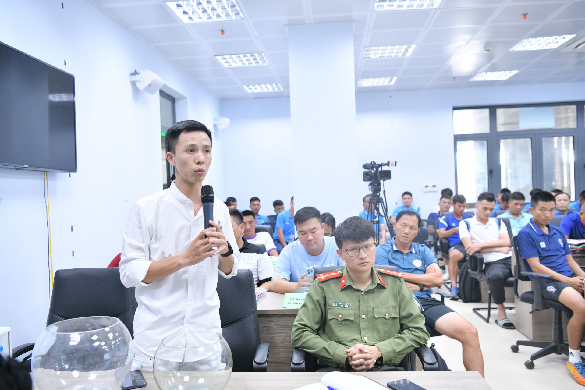 Đại diện Sở  Y tế và Công an tỉnh Bắc Giang chia sẻ về công tác chuẩn bị cho hai giải đấu.