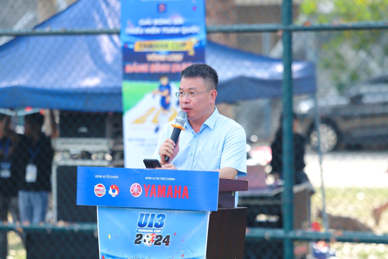 Nhà văn, nhà báo Nguyễn Phan Khuê - Ủy viên Hội đồng Đội T.Ư - Tổng Biên tập báo TNTP&NĐ phát biểu khai mạc vòng loại khu vực phía Nam
