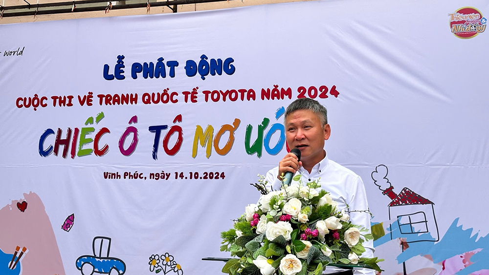 Ông Đặng Minh Tuân - Trưởng ban Truyền thông và Kỹ thuật số Công ty Ô tô Toyota Việt Nam giới thiệu về cuộc thi