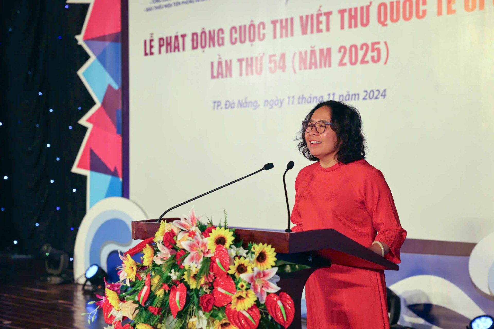 Nhà báo Đỗ Thị Thanh Bình - Phó Trưởng Ban Giám khảo công bố Thể lệ Cuộc thi Viết thư Quốc tế UPU lần thứ 54, năm 2025