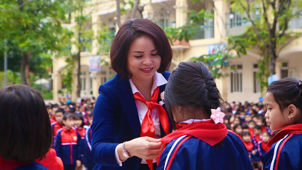 NGƯT Đỗ Thị Mai là giáo viên tâm huyết cùng nghề giáo, trách nhiệm với học sinh