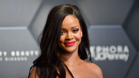 Rhona Rapper Rihanna xếp thứ 3 trên BXH Top 25 ngôi sao nhạc POP thế kỷ 21