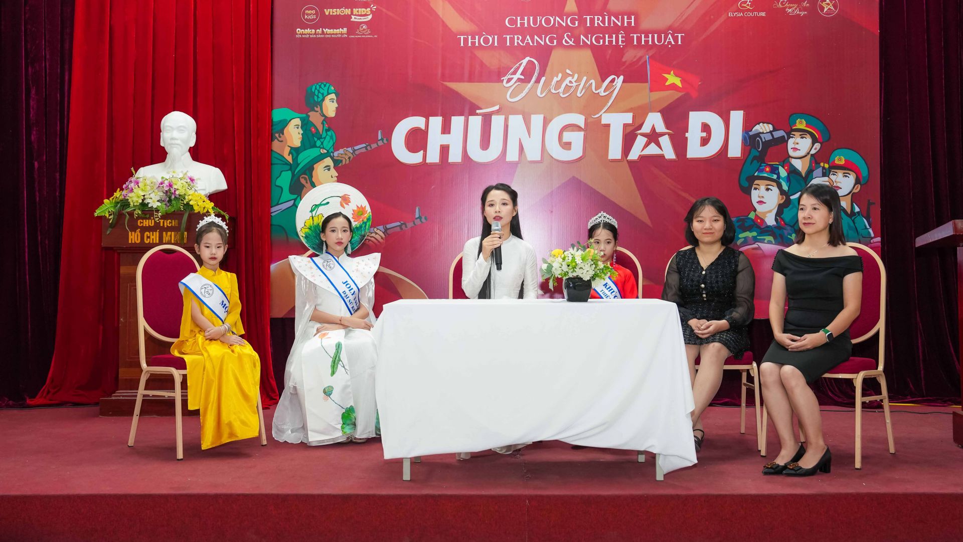 Ban tổ chức thông tin về chương trình 