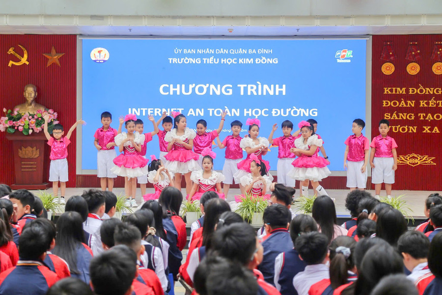 Trang bị kiến thức giúp học sinh tiểu học an toàn trên không gian mạng