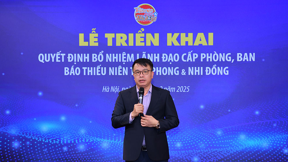 Nhà văn, nhà báo Nguyễn Phan Khuê - Bí thư Đảng ủy - Tổng Biên tập Báo Thiếu niên Tiền phong và Nhi đồng phát biểu