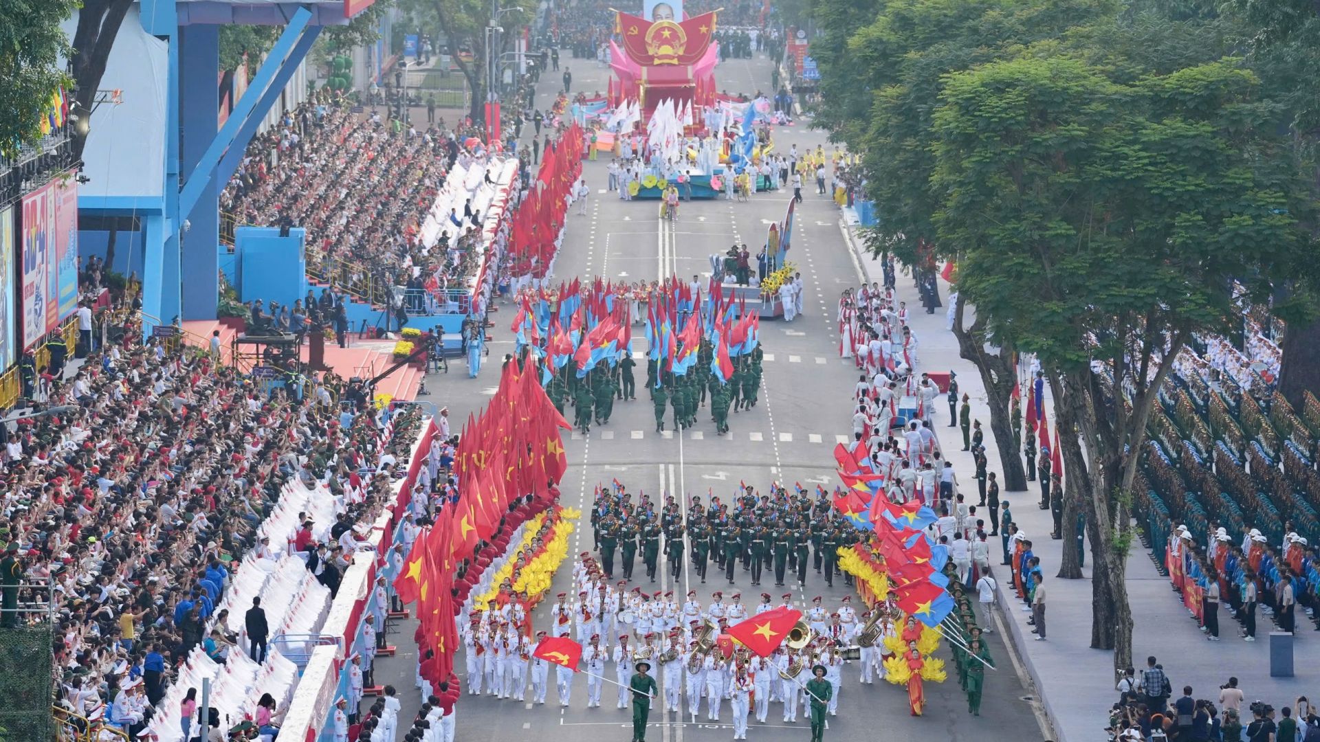 Tổng duyệt diễu binh, diễu hành kỷ niệm 50 năm Ngày Giải phóng miền Nam