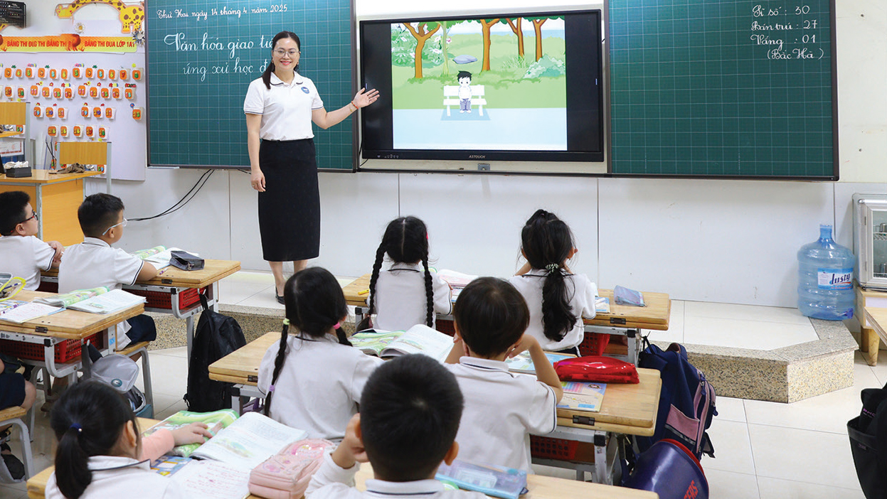 Chúng mình ngồi thật ngoan nghe cô giáo giảng về văn hóa ứng xử nào! Chúng mình ngồi thật ngoan nghe cô giáo giảng về văn hóa ứng xử nào!