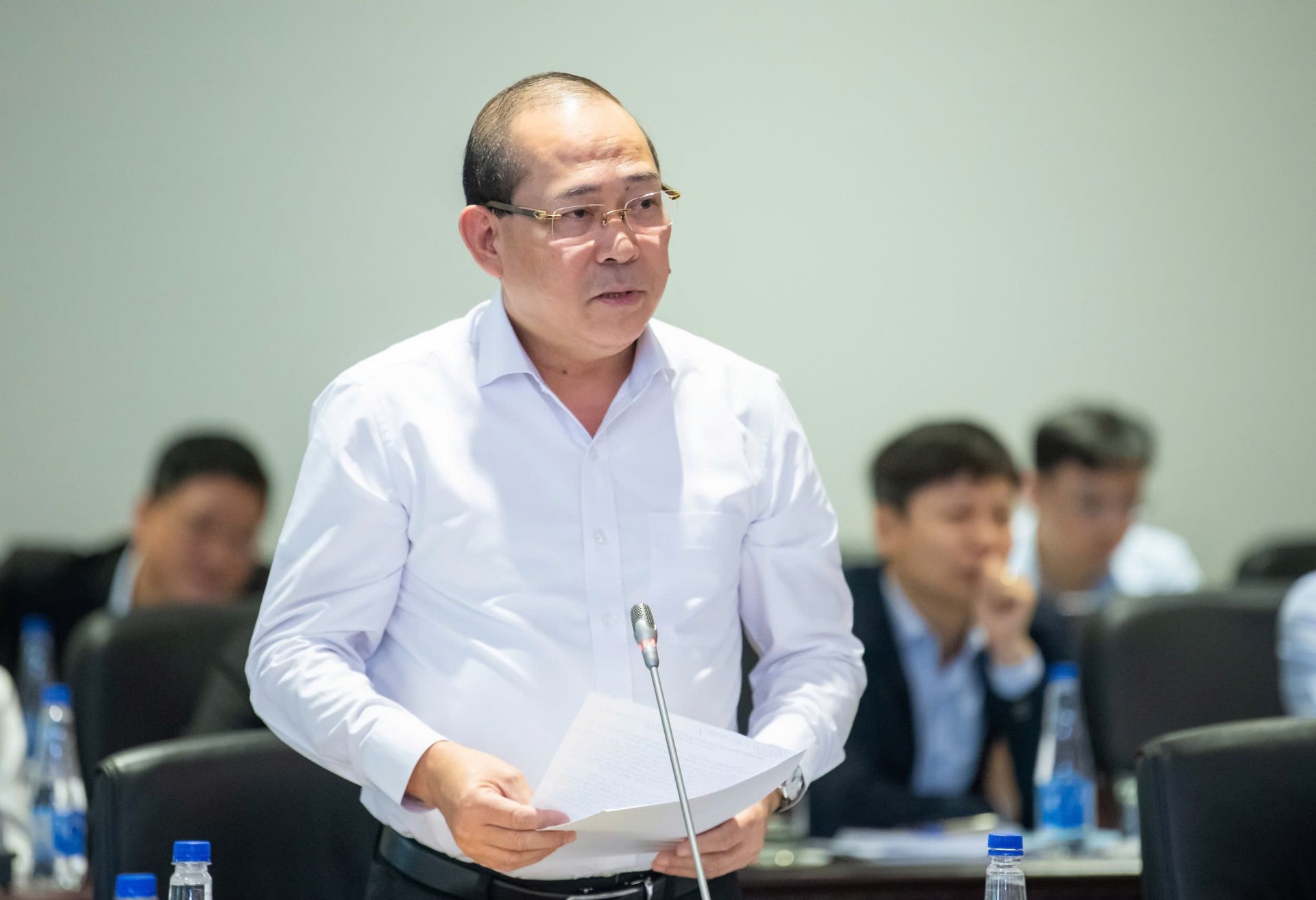 Phó chủ tịch Ủy ban T.Ư Mặt trận Tổ quốc Việt Nam Hoàng Công Thủy nêu ý kiến tại phiên họp Phó chủ tịch Ủy ban T.Ư Mặt trận Tổ quốc Việt Nam Hoàng Công Thủy nêu ý kiến tại phiên họp
