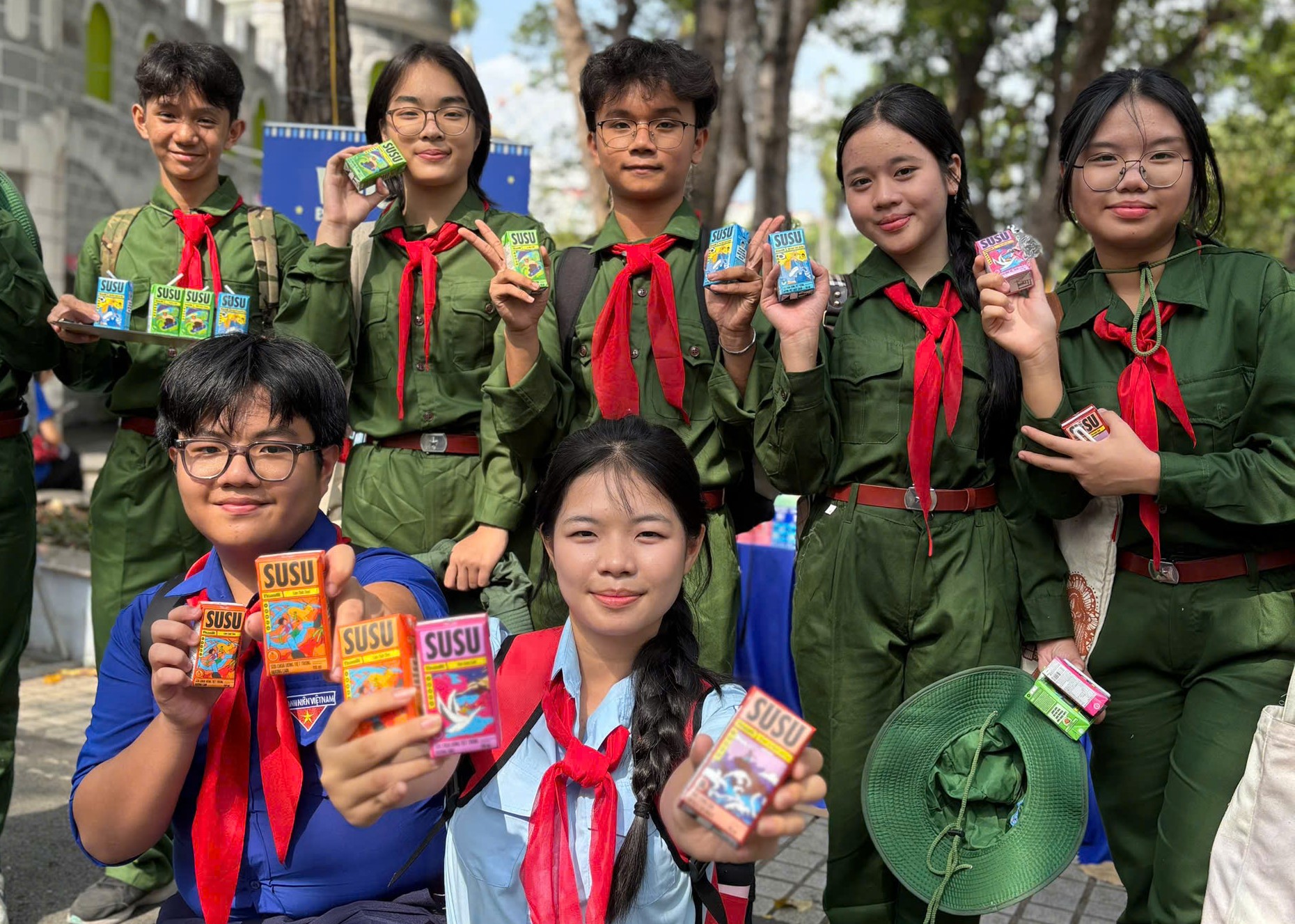 Sữa tươi 100% và Sữa chua uống SuSu là các nhãn hiệu thường xuyên đồng hành cùng các hoạt động hướng đến trẻ em của Vinamilk Sữa tươi 100% và Sữa chua uống SuSu là các nhãn hiệu thường xuyên đồng hành cùng các hoạt động hướng đến trẻ em của Vinamilk