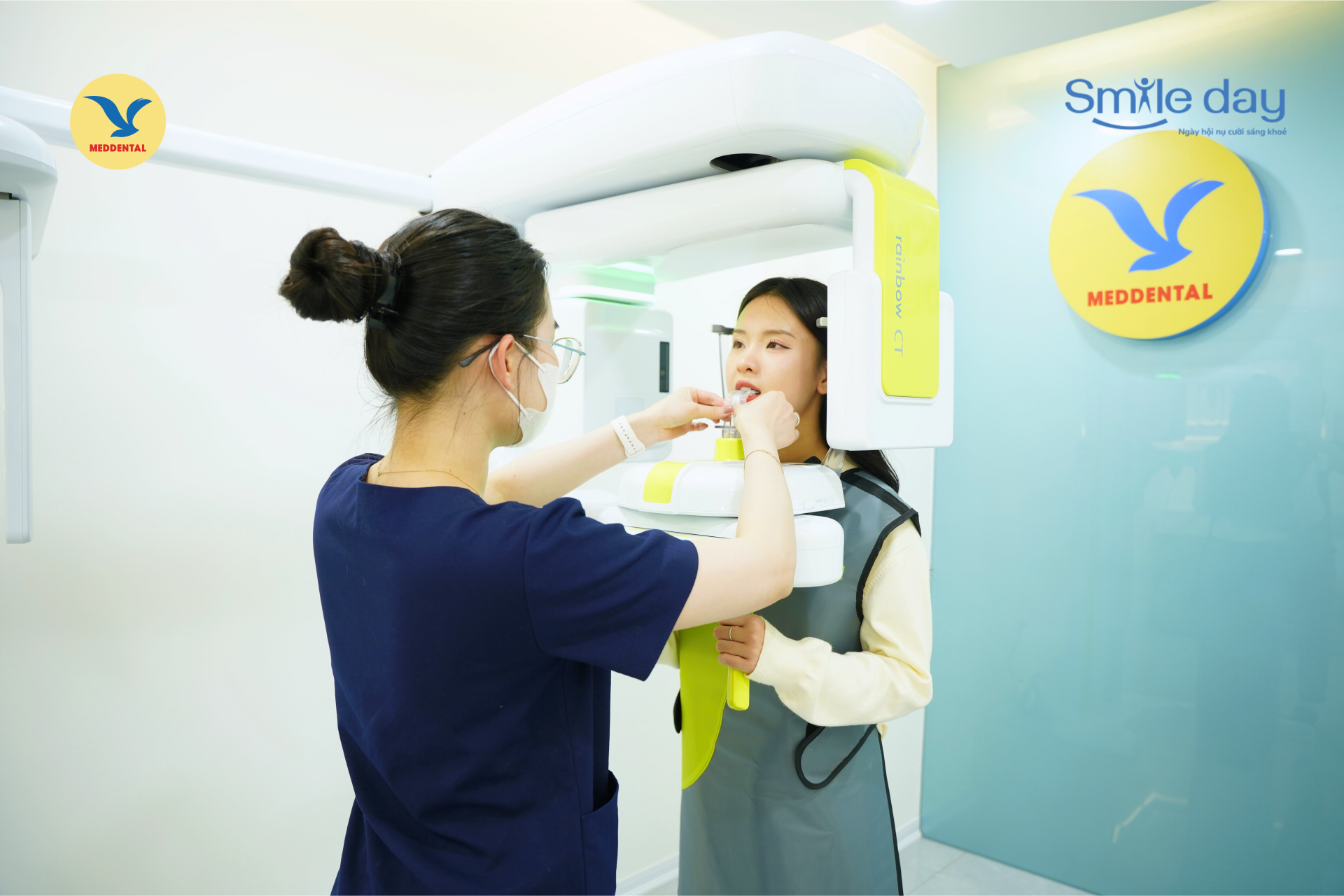 Chụp X-quang là phương pháp tối ưu nhằm xác định vị trí và hướng mọc của răng ngầm