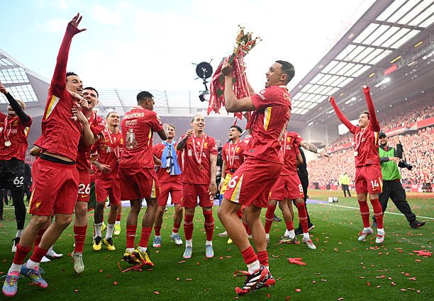 Liverpool không được đánh giá cao sau khi Klopp rời Anfield. Nhưng ngay ở mùa giải đầu tiên dưới thời HLV Arne Slot, họ đã trở lại đỉnh cao nước Anh.