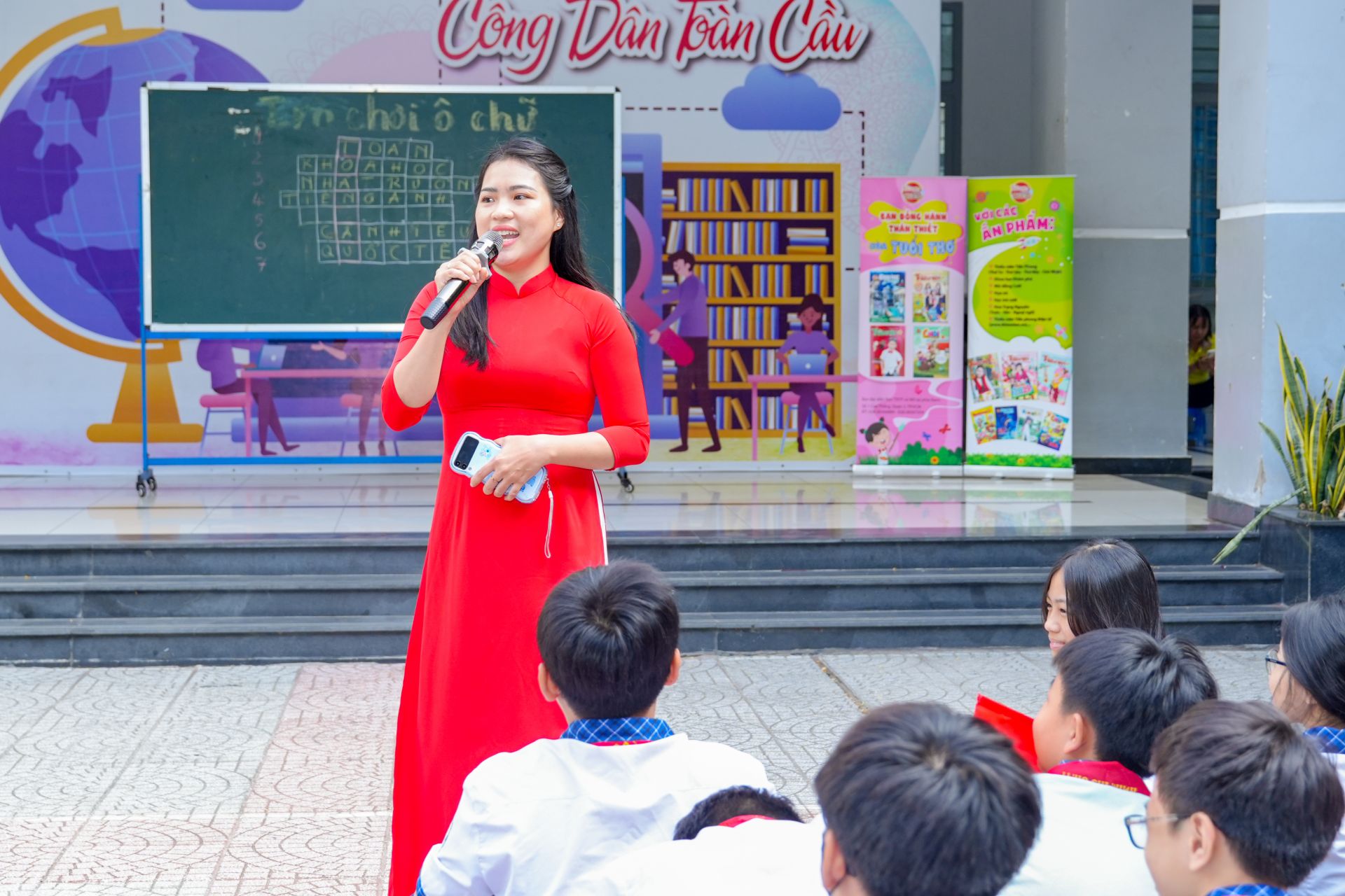 Chuyên gia Đinh Thị Thu Hằng - Học viện Chìa Khóa Cuộc Sống giúp các bạn hiểu hơn về năng lực bản thân