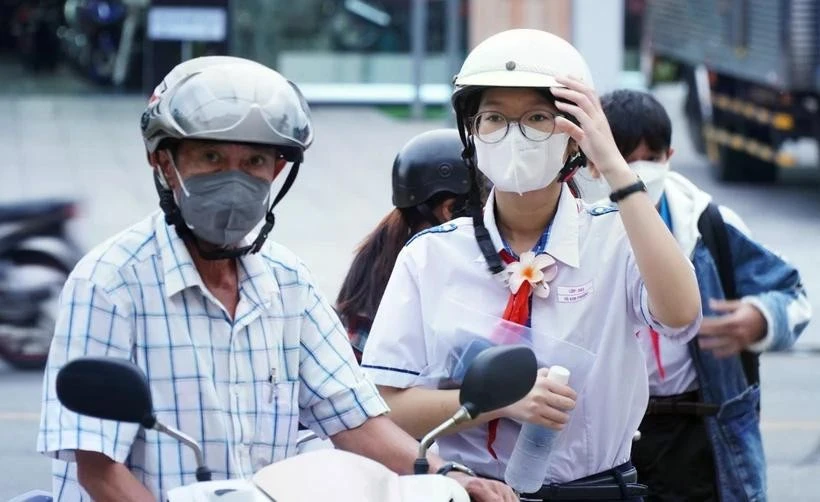 Thời tiết ngày 8/6: Bắc Bộ, Trung Bộ tiếp tục nắng nóng, Nam Bộ mưa dông về chiều tối