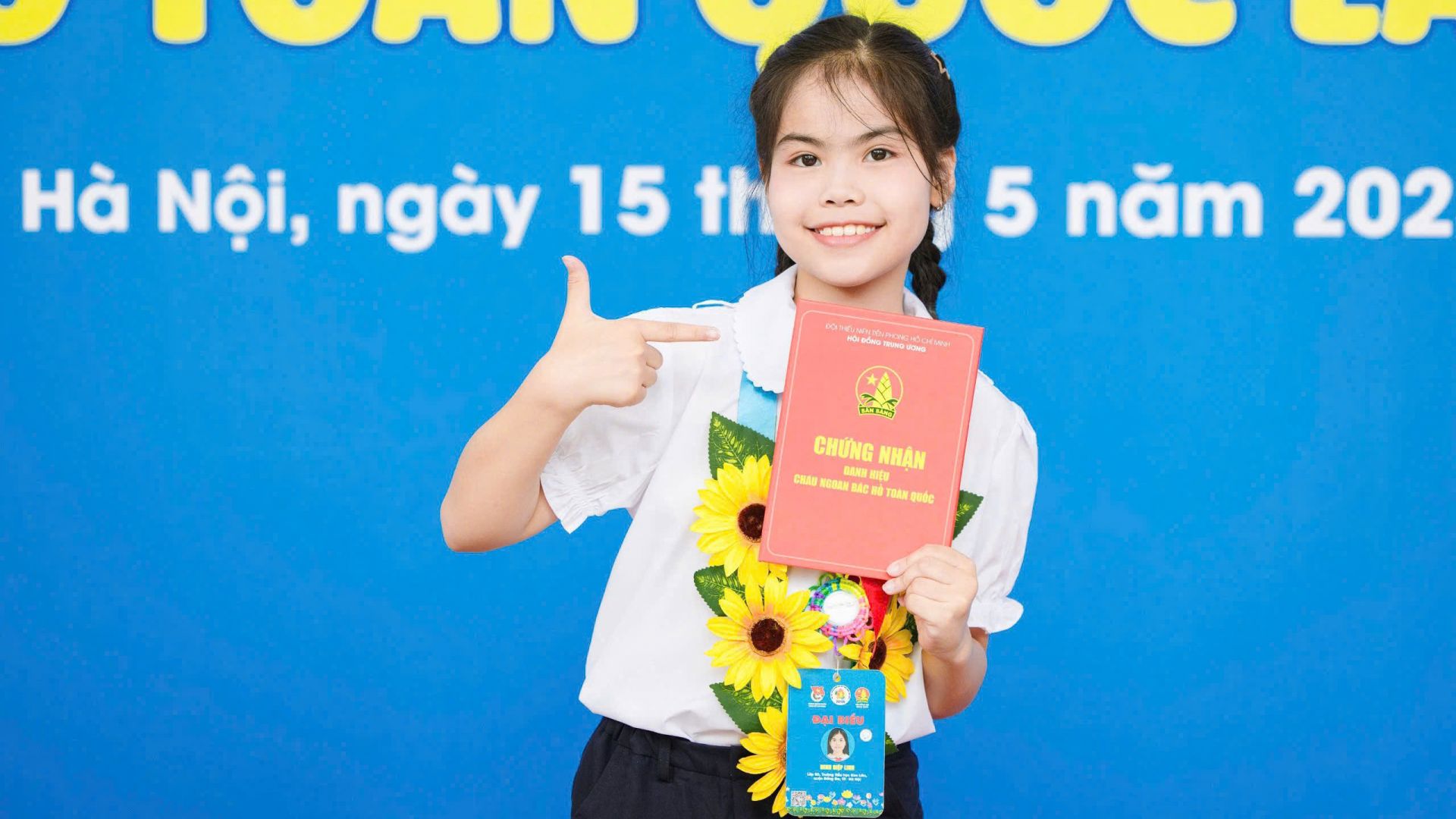 Cô học trò giỏi giang