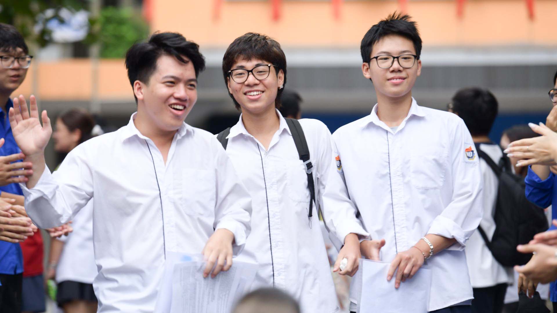 Thống kê thí sinh dự thi tốt nghiệp THPT sáng 27/6