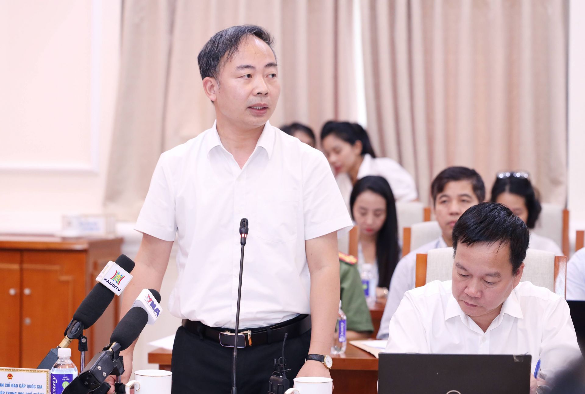 Trưởng ban đề thi