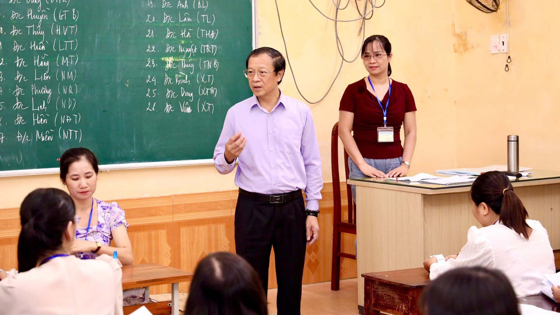 Chấm thi tốt nghiệp THPT không được ép tiến độ