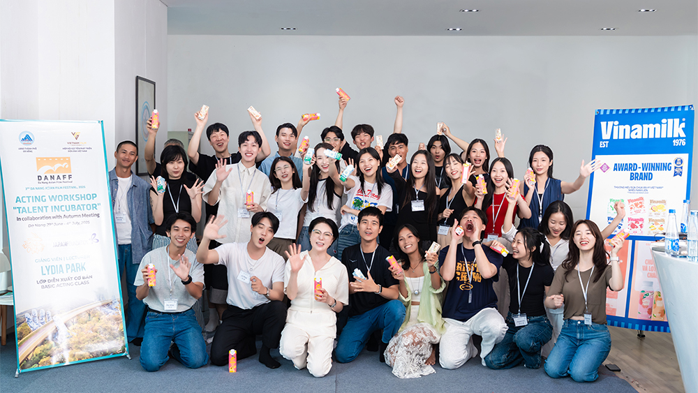 Các diễn viên trẻ Việt Nam và Hàn Quốc được lựa chọn tham gia Workshop “Ươm mầm tài năng” Các diễn viên trẻ Việt Nam và Hàn Quốc được lựa chọn tham gia Workshop “Ươm mầm tài năng”