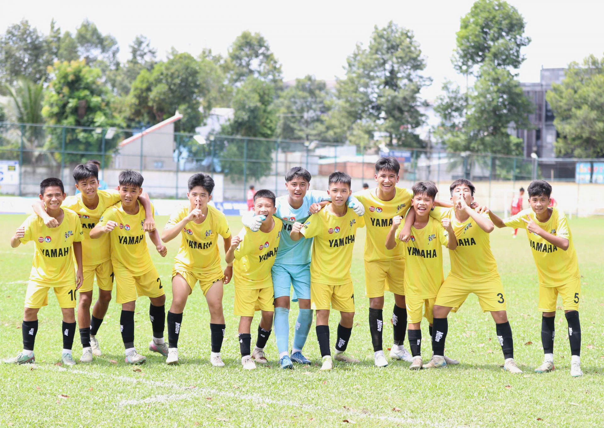 U13 Nam Định giành ngôi đầu bảng C khá thuyết phục U13 Nam Định giành ngôi đầu bảng C khá thuyết phục