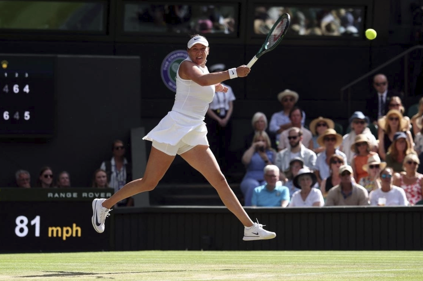 Anisimova ở bán kết Wimbledon. Anisimova ở bán kết Wimbledon.