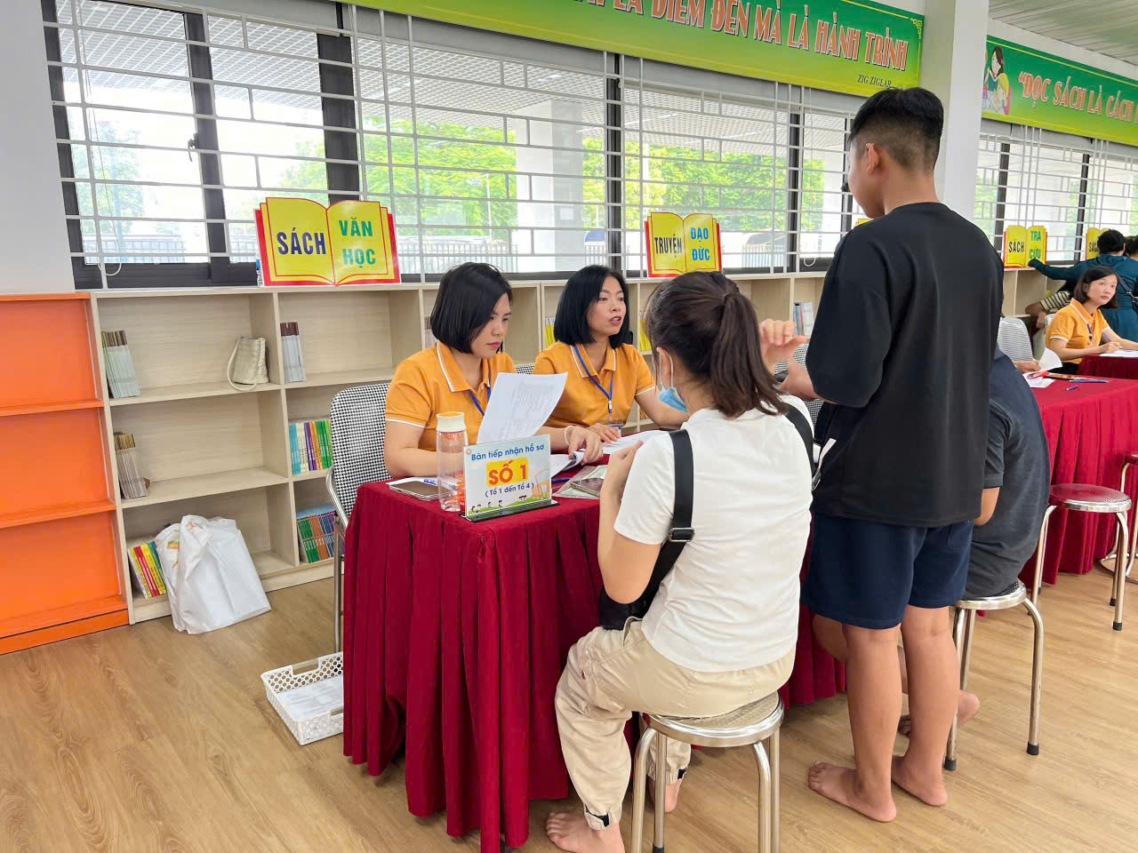 Các trường tiểu học tại Hà Nội sẽ truyển sinh lớp 1 trực tiếp trong 1 tuần Các trường tiểu học tại Hà Nội sẽ truyển sinh lớp 1 trực tiếp trong 1 tuần
