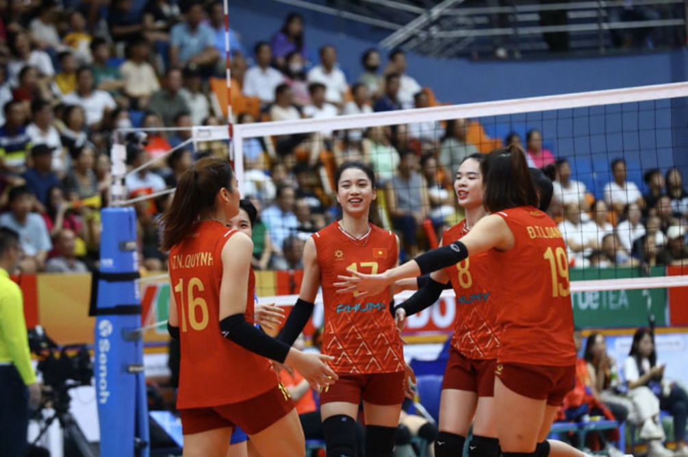 Việt Nam thẳng tiến vào bán kết Giải bóng chuyền nữ Shanghai Future Stars 2025