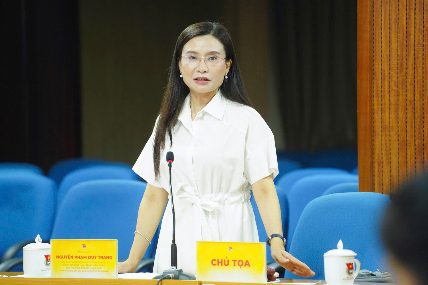 Chị Nguyễn Phạm Duy Trang - Bí thư T.Ư Đoàn, Chủ tịch Hội đồng Đội T.Ư chủ trì Hội đồng chấm Vòng Sơ khảo Chị Nguyễn Phạm Duy Trang - Bí thư T.Ư Đoàn, Chủ tịch Hội đồng Đội T.Ư chủ trì Hội đồng chấm Vòng Sơ khảo