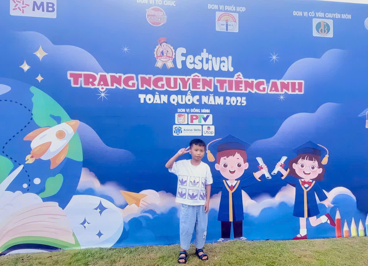 Giàng A Lầu là học sinh duy nhất tại điểm trường vùng cao lọt vào vòng chung kết Trạng nguyên tiếng Anh toàn quốc 2025 Giàng A Lầu là học sinh duy nhất tại điểm trường vùng cao lọt vào vòng chung kết Trạng nguyên tiếng Anh toàn quốc 2025