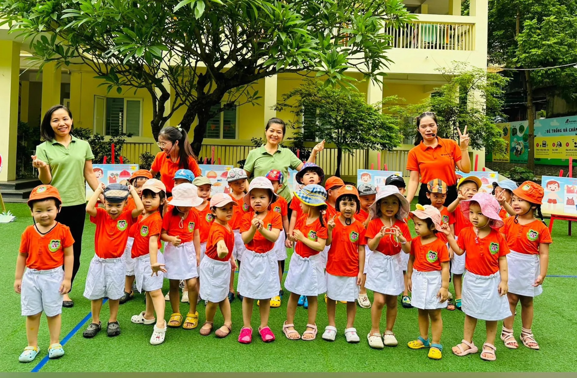 Việc công bố các trường mầm non được cấp phép tạo điều kiện cho phụ huynh tìm trường cho con