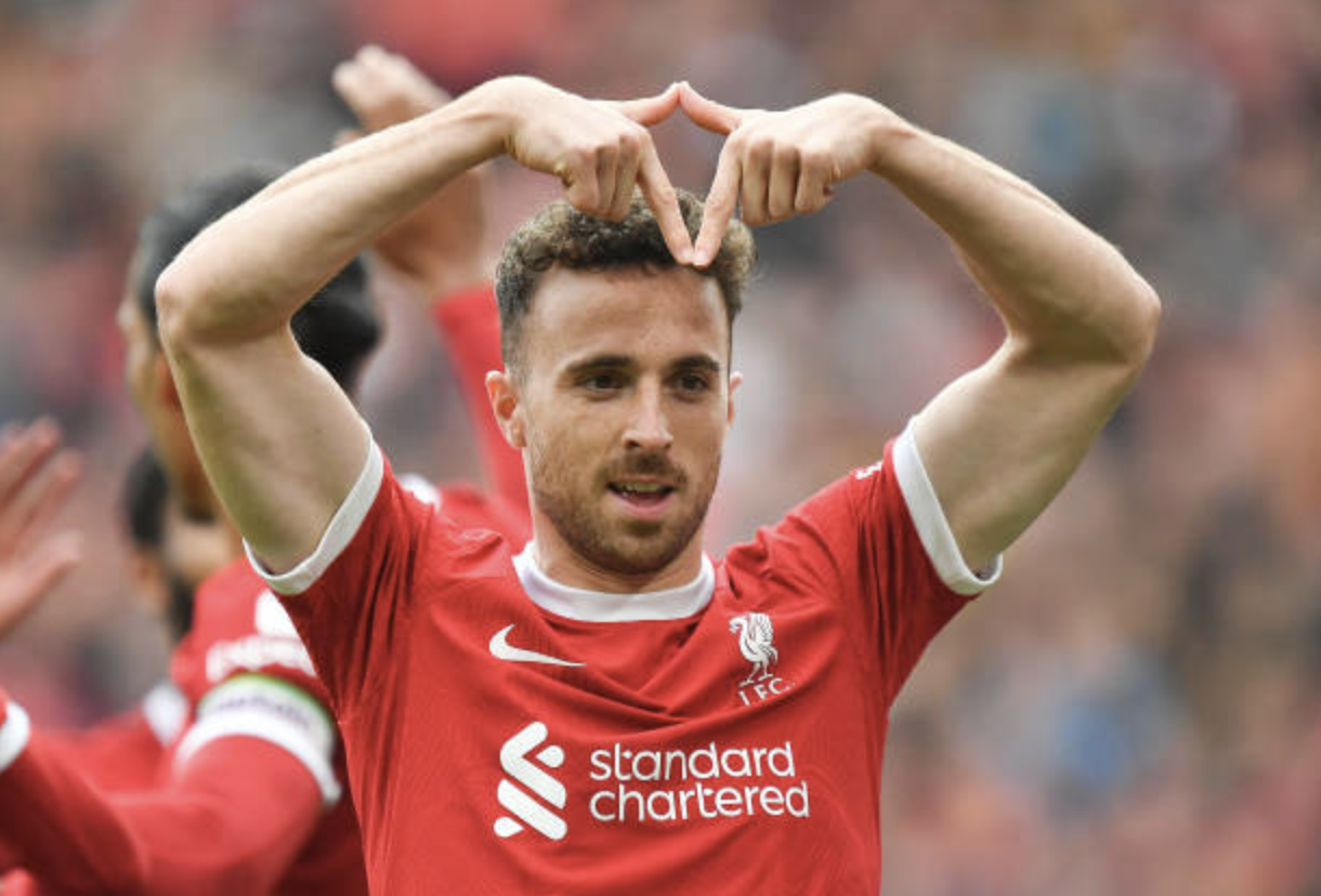 Liverpool dựng tượng vĩnh viễn tri ân Diogo Jota