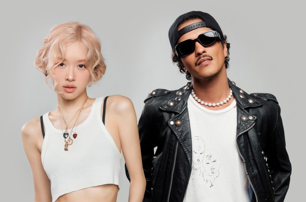 Màn kết hợp của Rosé và Bruno Mars mang đến thành công cho cả 2 nghệ sĩ