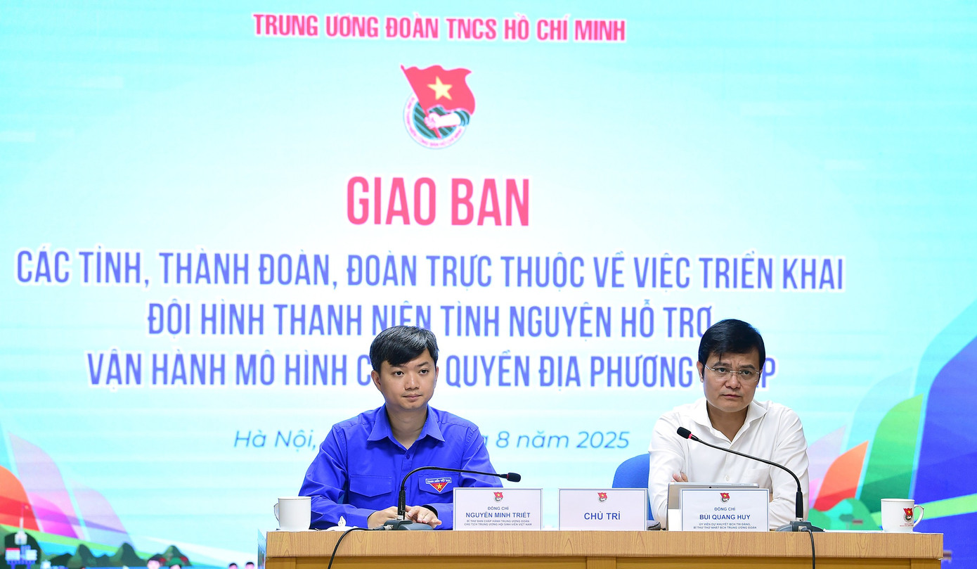 Tình nguyện viên phải thông thạo để hỗ trợ người dân hiệu quả nhất
