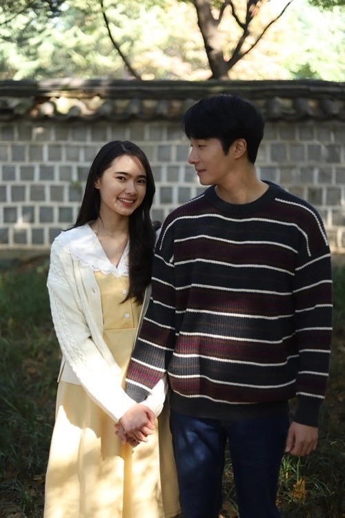 Trong Mang mẹ đi bỏ, Jung Il Woo đóng vai Jeong-min - người chồng Hàn Quốc hiền lành, hết mực yêu thương vợ. Bạn diễn của anh trong phim là nữ diên viên Juliet Bảo Ngọc Trong Mang mẹ đi bỏ, Jung Il Woo đóng vai Jeong-min - người chồng Hàn Quốc hiền lành, hết mực yêu thương vợ. Bạn diễn của anh trong phim là nữ diên viên Juliet Bảo Ngọc