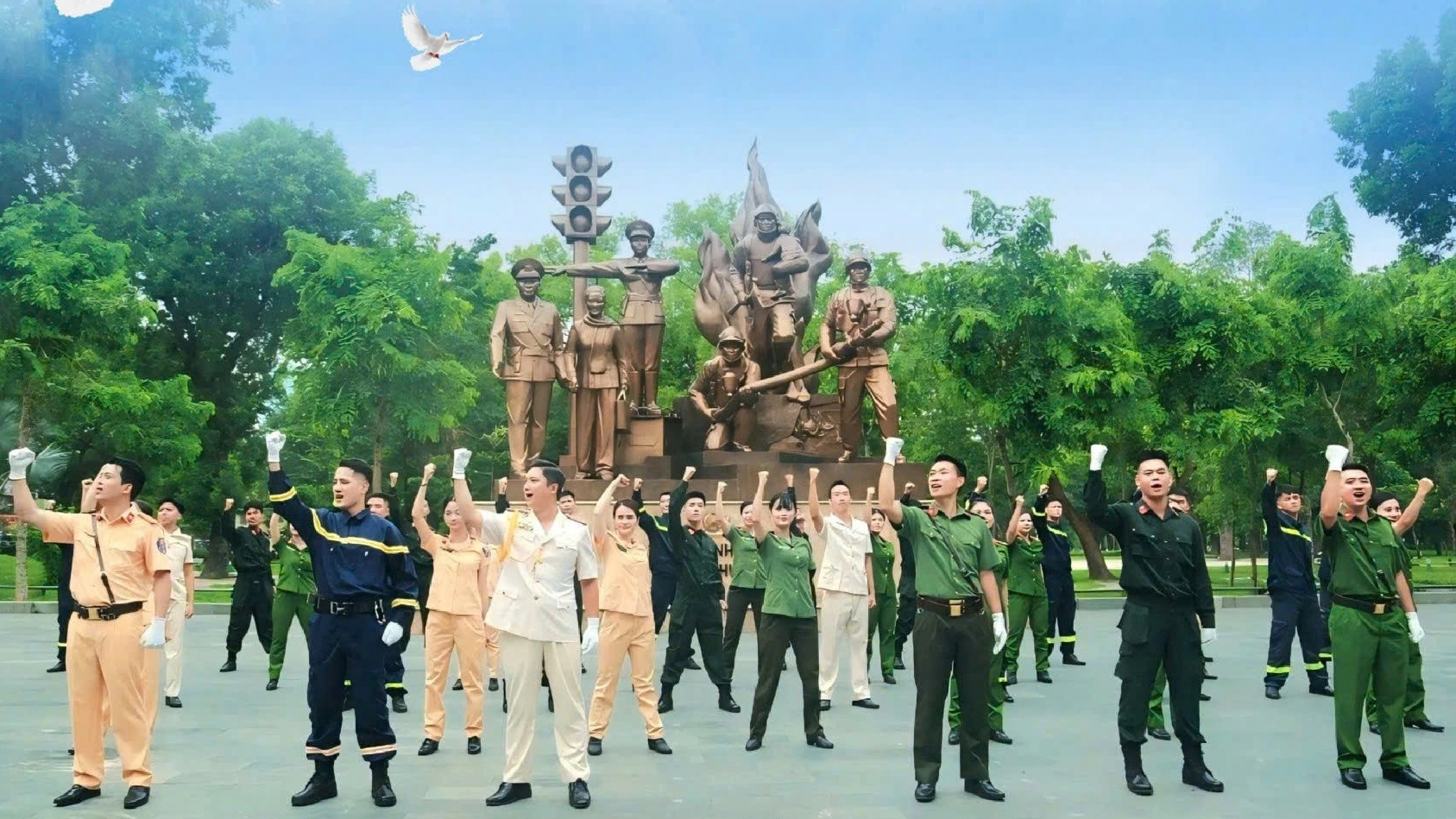Ra mắt MV 'Công an Hà Nội trong tim tôi' – Khúc hát tự hào người chiến sĩ thủ đô