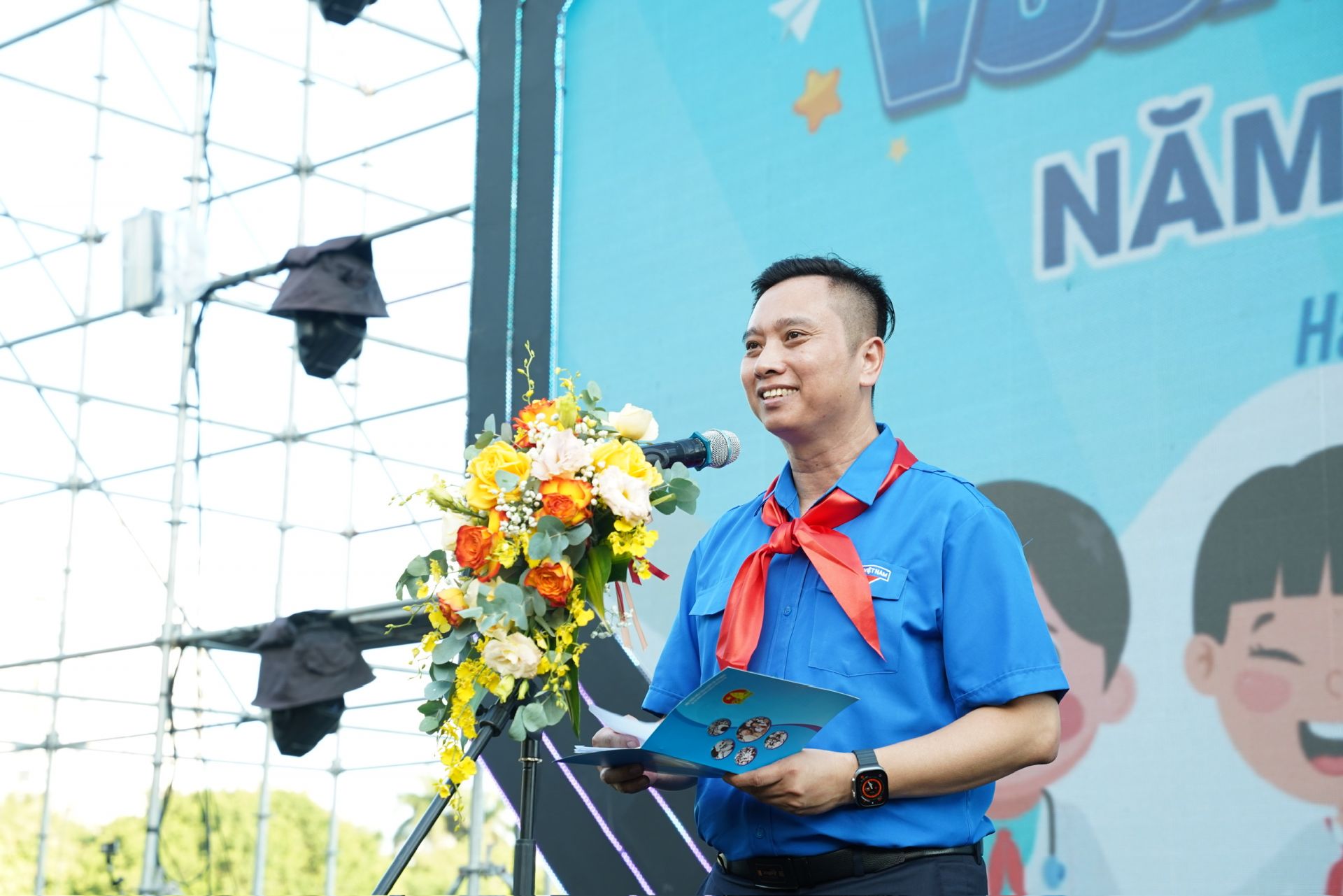 Anh Lê Anh Quân phát biểu biểu tại chương trình Anh Lê Anh Quân phát biểu biểu tại chương trình