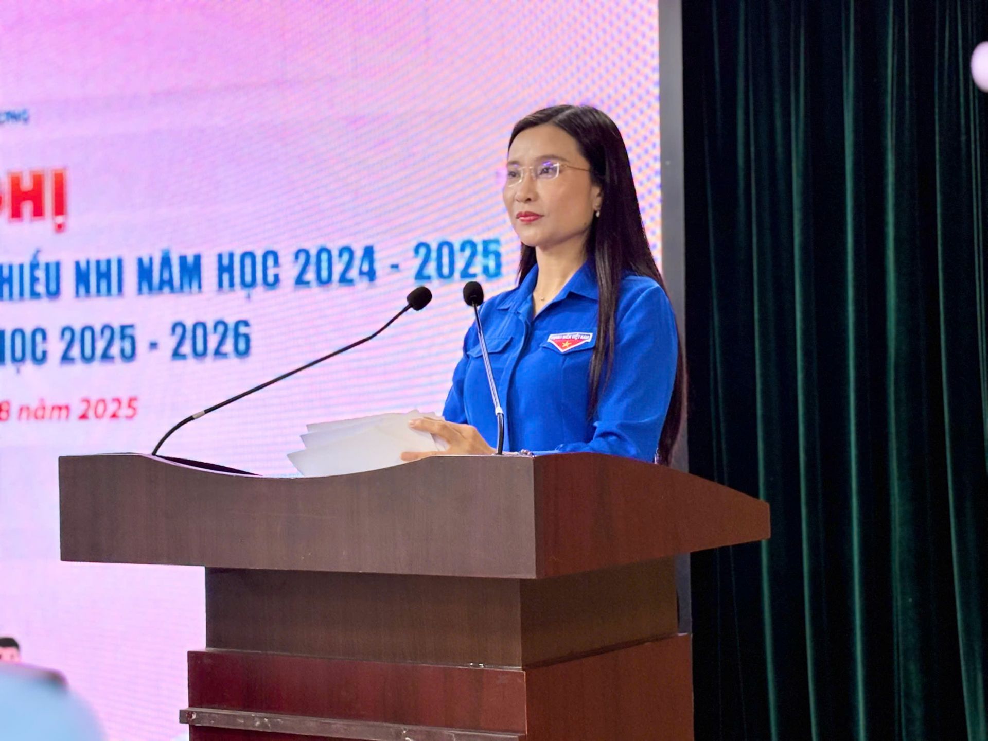 Chị Nguyễn Phạm Duy Trang – Bí thư T.Ư Đoàn, Chủ tịch Hội đồng Đội T.Ư phát biểu chỉ đạo tại hội nghị Chị Nguyễn Phạm Duy Trang – Bí thư T.Ư Đoàn, Chủ tịch Hội đồng Đội T.Ư phát biểu chỉ đạo tại hội nghị