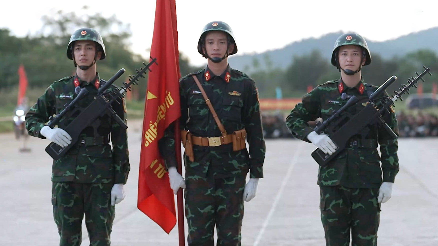 Hình ảnh của Thượng úy Lê Hoàng Hiệp trong Hình ảnh của Thượng úy Lê Hoàng Hiệp trong