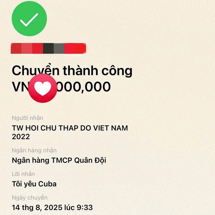 Ca sĩ Tăng Duy Tân khéo léo che số tiền chuyển khoản