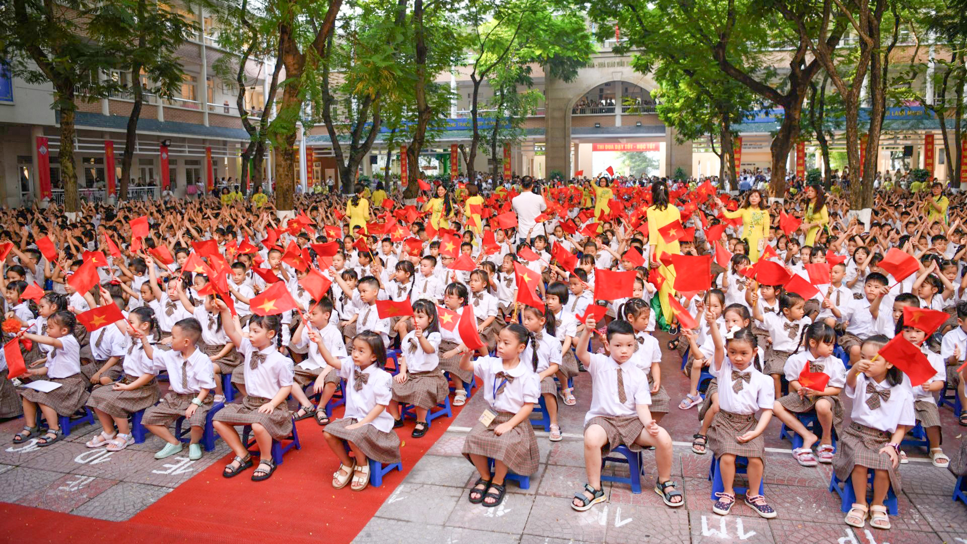 Hà Nội có 43 trường học mới