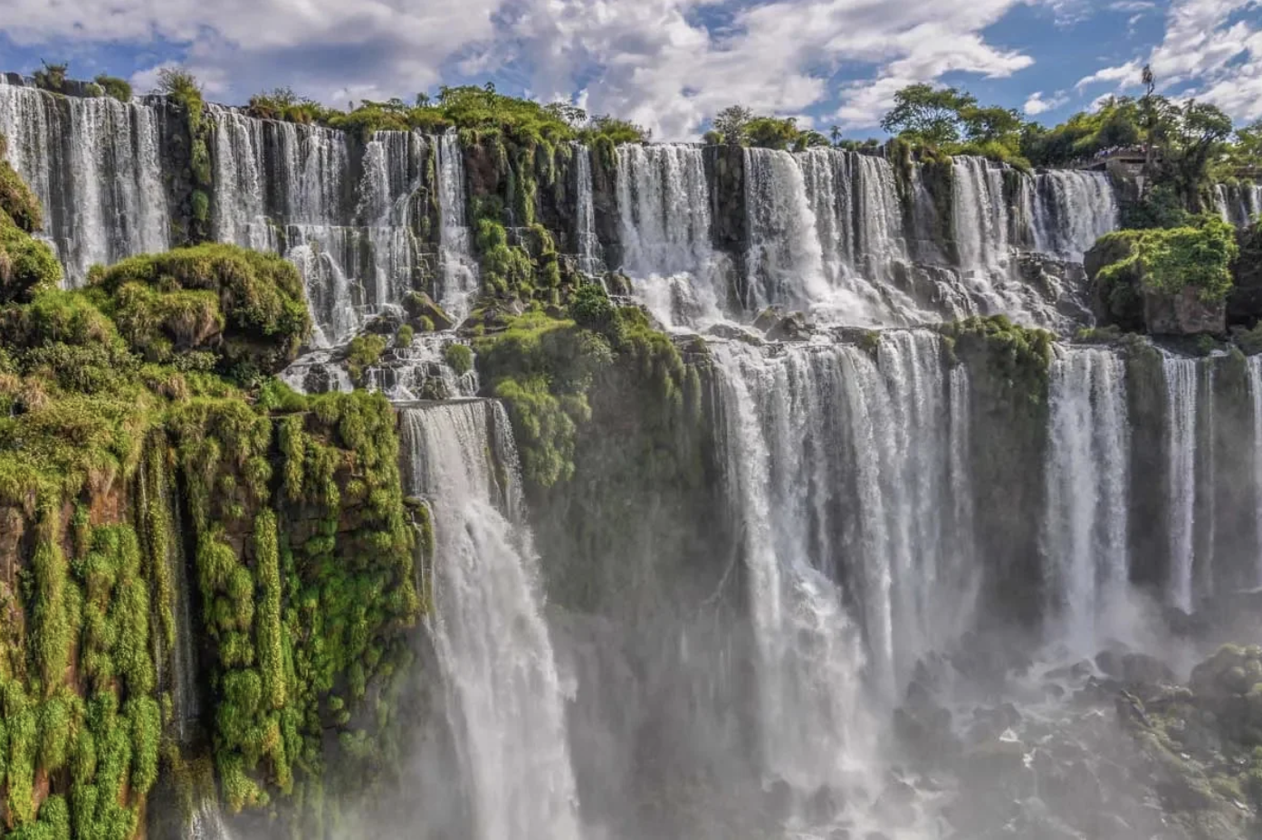 Thác Iguazu.