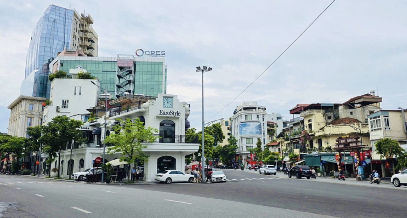 Nút giao Cửa Nam - Tràng Thi.