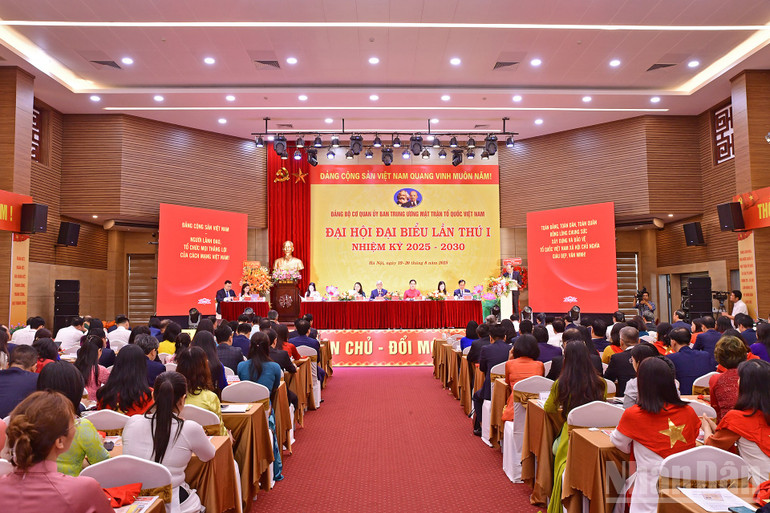 Toàn cảnh Đại hội.