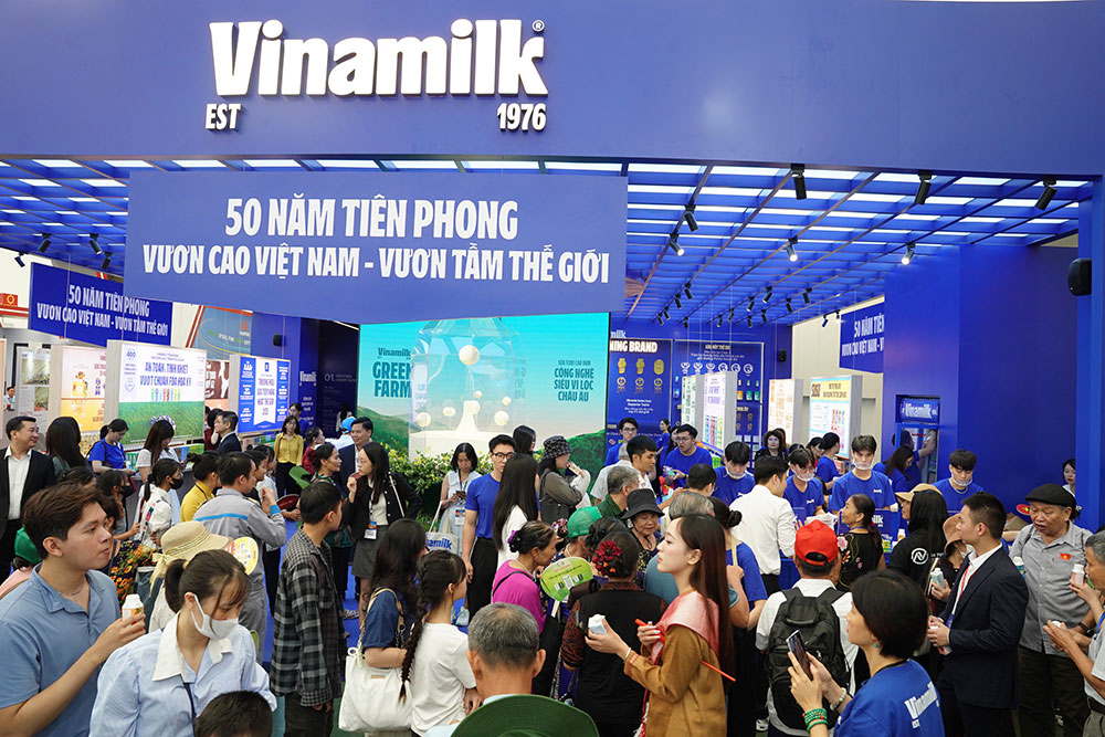 Theo ghi nhận, lượng người ghé thăm không gian trưng bày và trải nghiệm của Vinamilk luôn ở mức cao trong thời gian diễn ra triển lãm. Đây không chỉ là minh chứng cho sự gắn bó của người tiêu dùng với thương hiệu, mà còn cho thấy cách Vinamilk làm mới mình để tiếp cận công chúng một cách hiệu quả, hiện đại và gần gũi hơn.