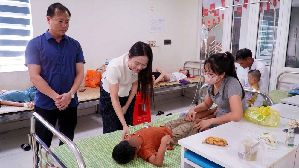 Sức khỏe học sinh trường An Mỹ đã ổn định sau khi được các bác sĩ điều trị. Sức khỏe học sinh trường An Mỹ đã ổn định sau khi được các bác sĩ điều trị.