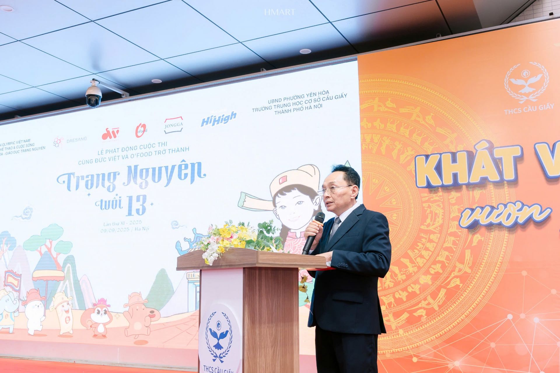 Nhà báo Nguyễn Hữu Phước phát biểu tại Lễ phát động. Nhà báo Nguyễn Hữu Phước phát biểu tại Lễ phát động.